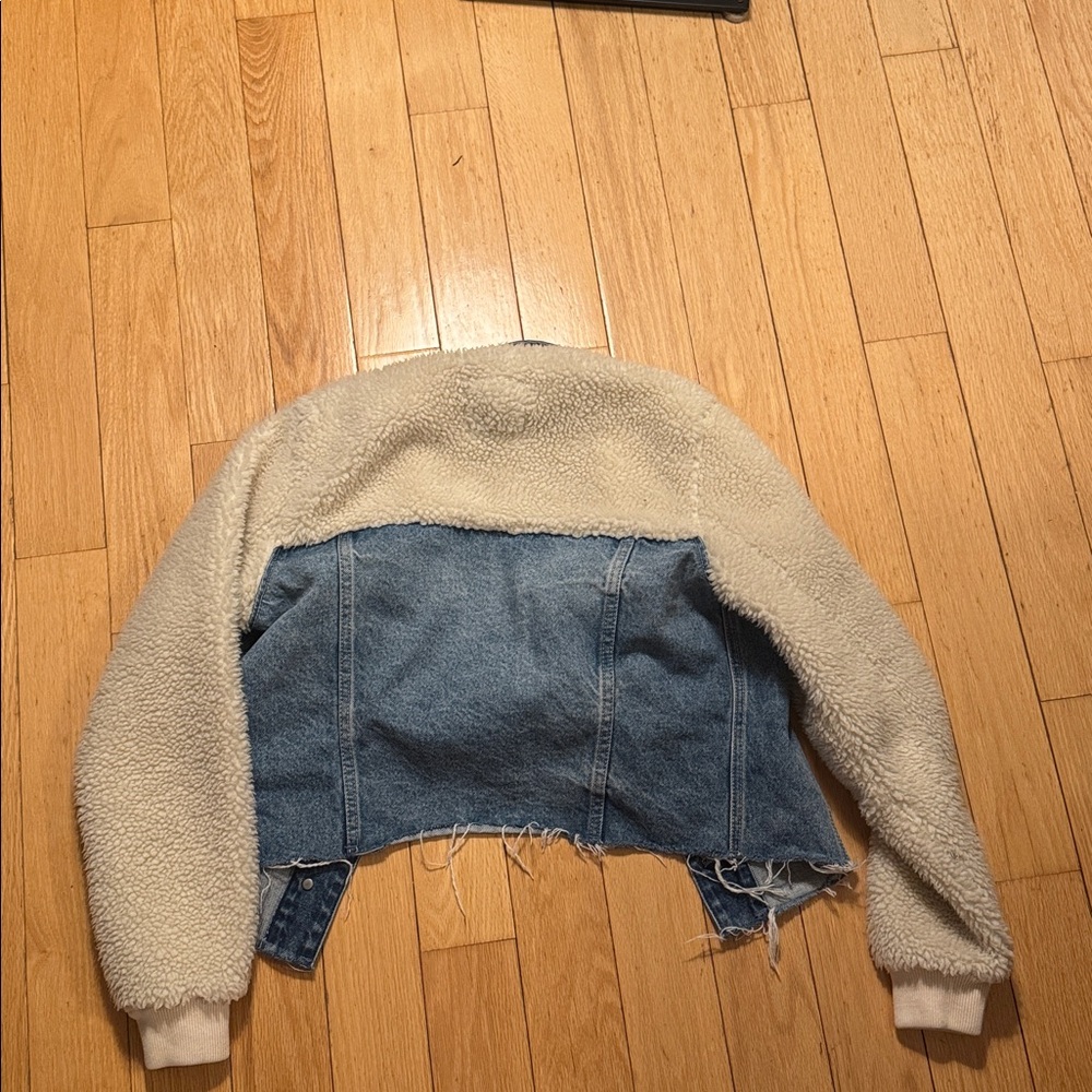 Jean jacket - Picture 3 of 3